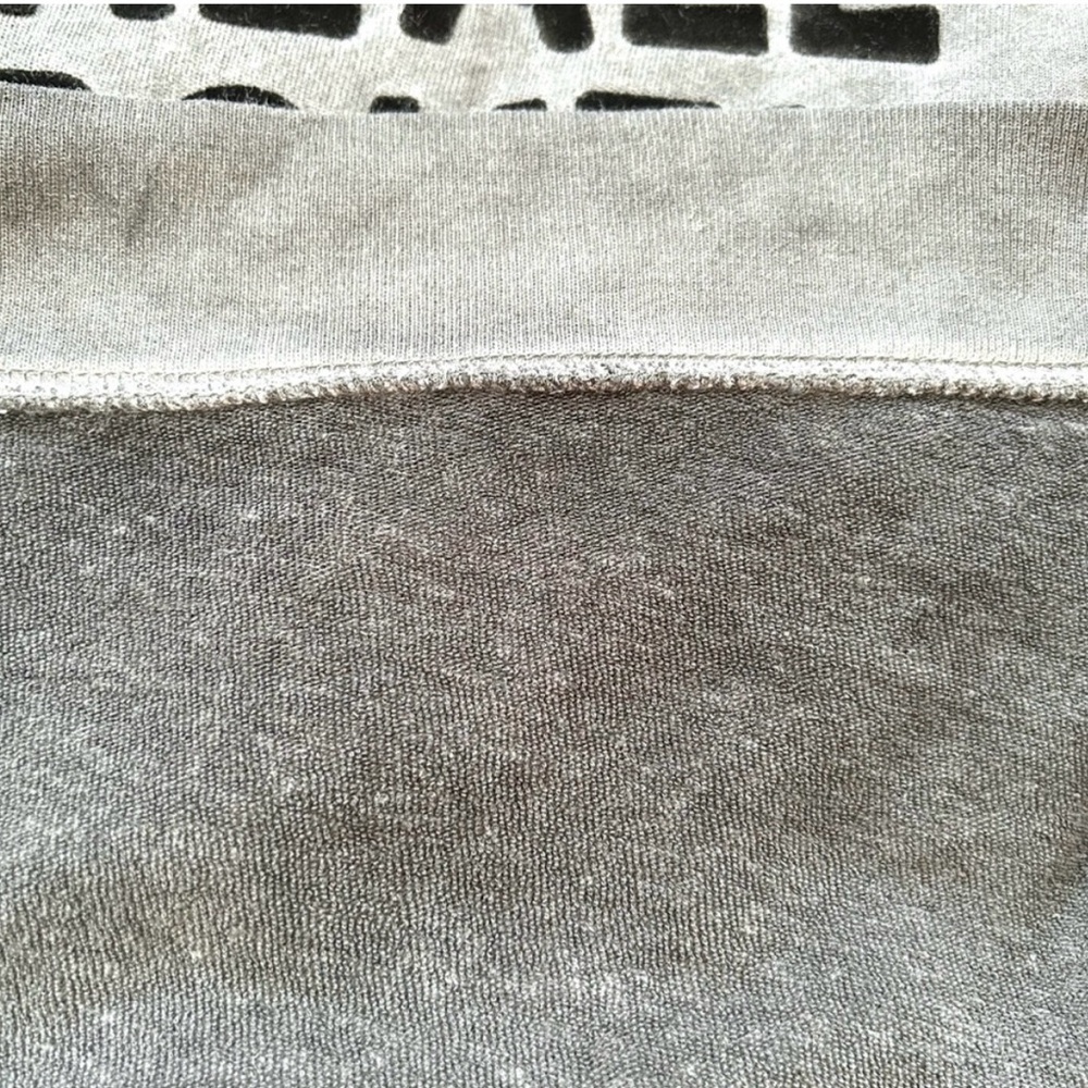 FREECITY Studded Sweatshirt S - Picture 12 of 12